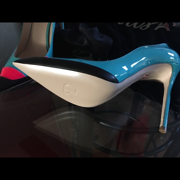 Ruthie Davis-Pointed Colorblock Heel ( Size 10) - Picture 3 of 8